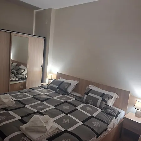 Apartmán котка без опашка *