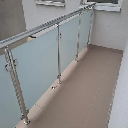 Apartmán котка без опашка *